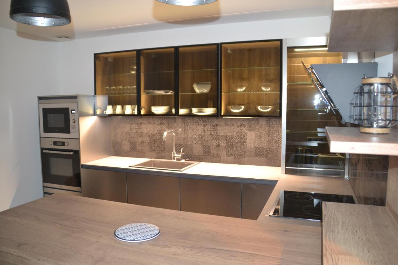 Ferienwohnung Triplex 110 M2 Centre Historique Avec Jacuzzi Dinan Exterior foto