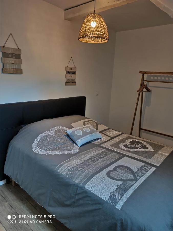 Ferienwohnung Triplex 110 M2 Centre Historique Avec Jacuzzi Dinan Exterior foto