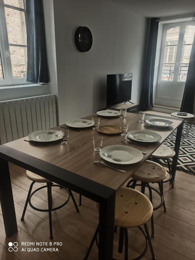 Ferienwohnung Triplex 110 M2 Centre Historique Avec Jacuzzi Dinan Exterior foto